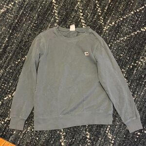 Women's The North Face Blue Crewneck Sweater size small